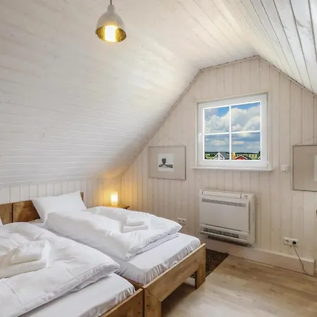 2 Bedroom Lovely In Ferienhaus *